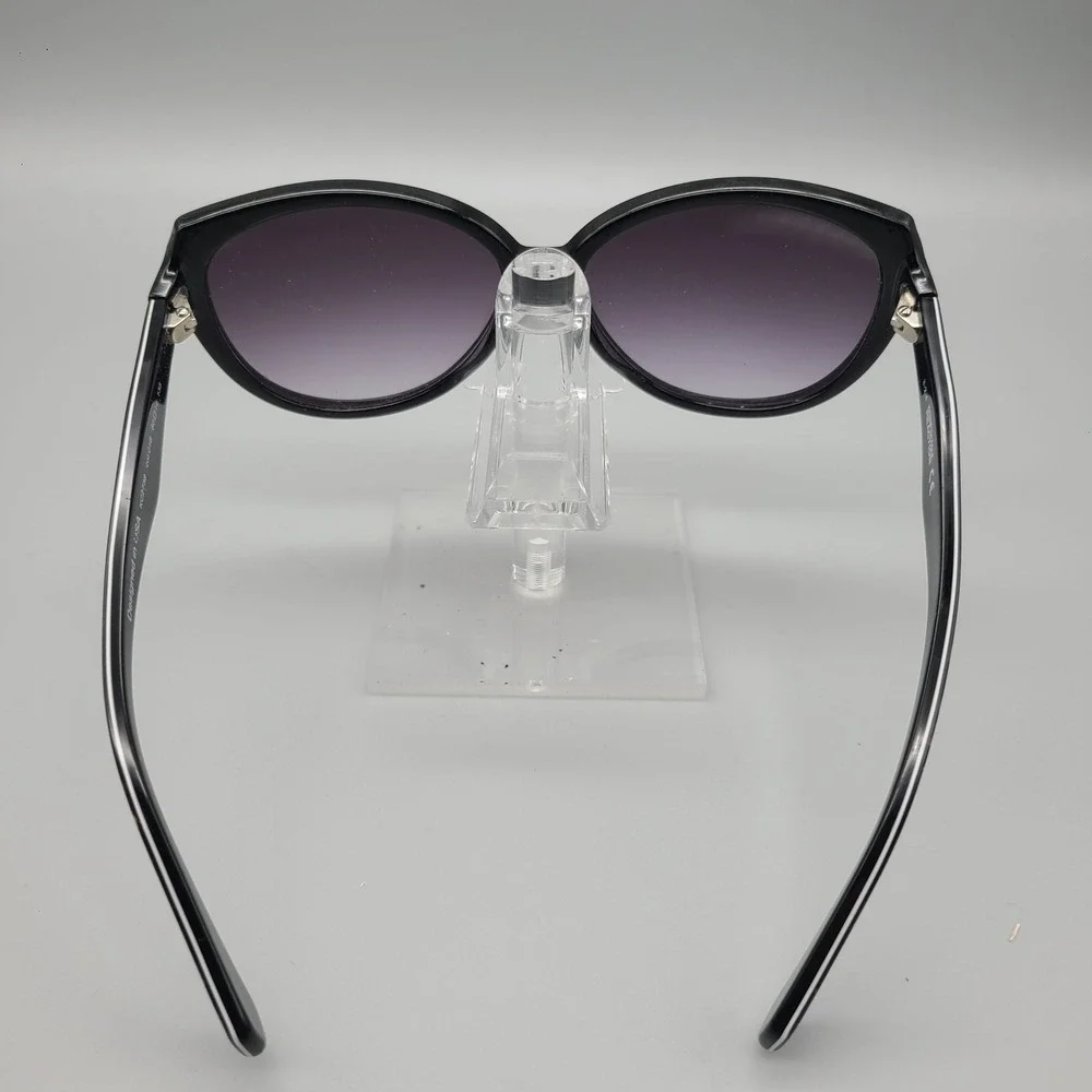 Kenneth Cole Reaction kenneth cole